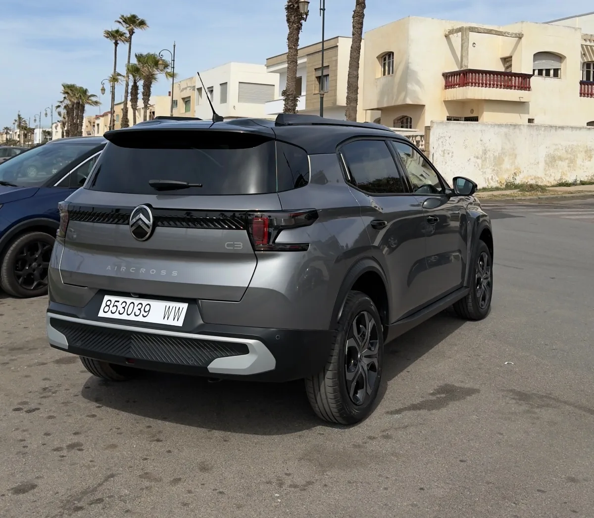Citroën C3 AIRCROSS 7places rental car — SIMAN CAR
