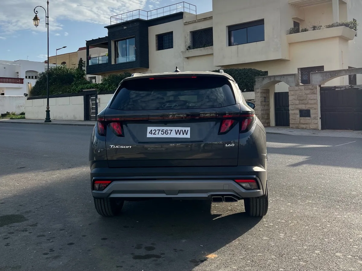 HYUNDAI TUCSON rental car — SIMAN CAR