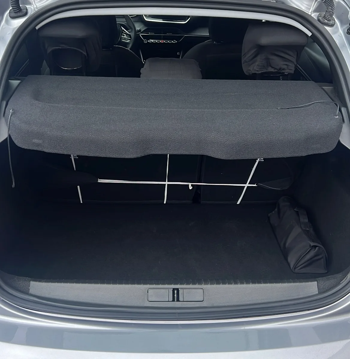 PEUGEOT 208 rental car — SIMAN CAR