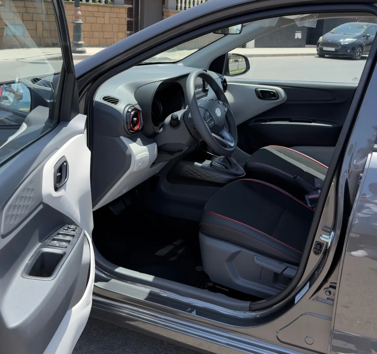 HYUNDAI GRAND i10 rental car — SIMAN CAR